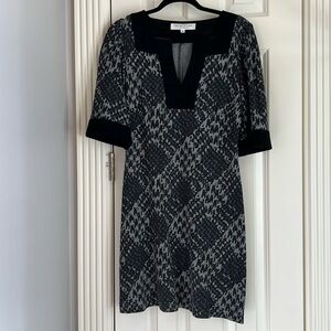 Trina Turk sheath dress in size 2 .  Slightly worn.  Good condition.